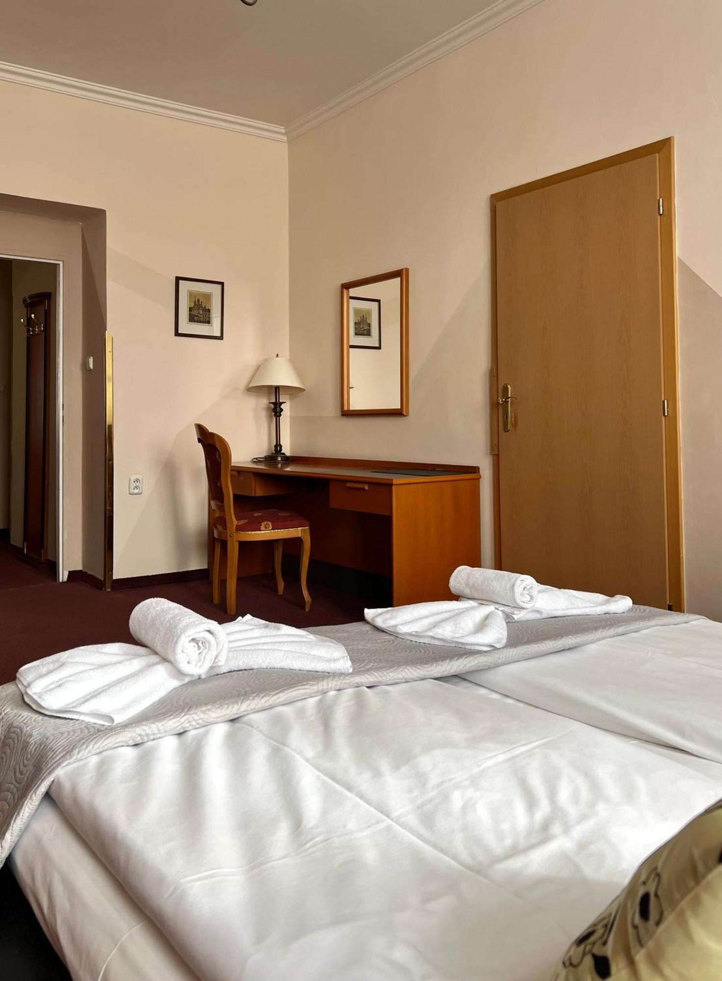 Otel Geo Prag