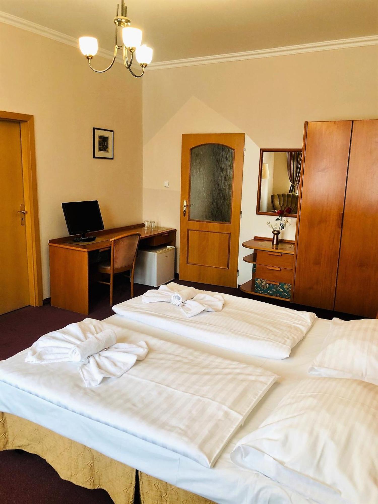 Otel Geo Prag